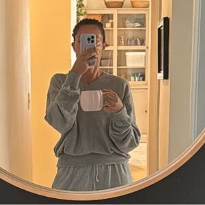 100% grey cashmere sweater